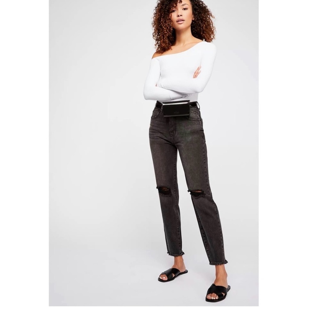 Free People // One Teaspoon Legend High Waist‎ Mom Jean Size 27
